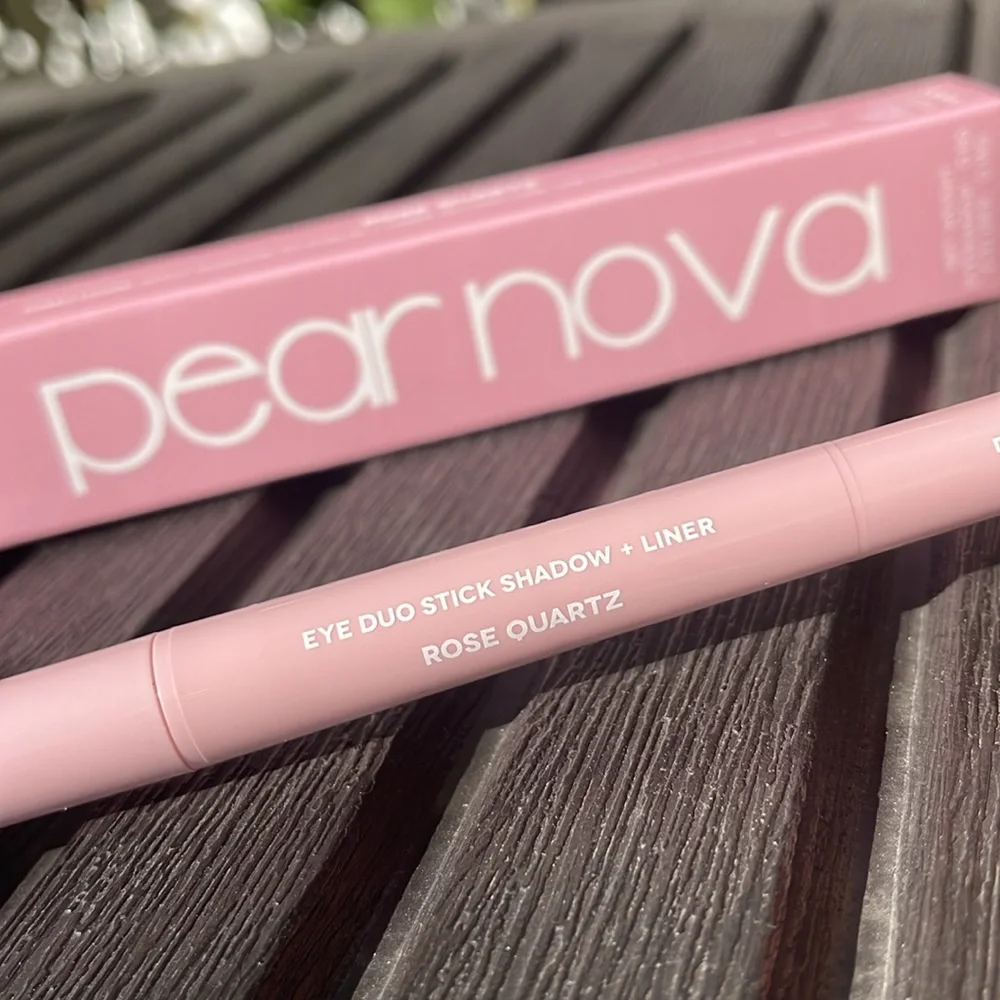 Pear Nova - Eye Duo Stick and Eyeliner in Rose Quartz